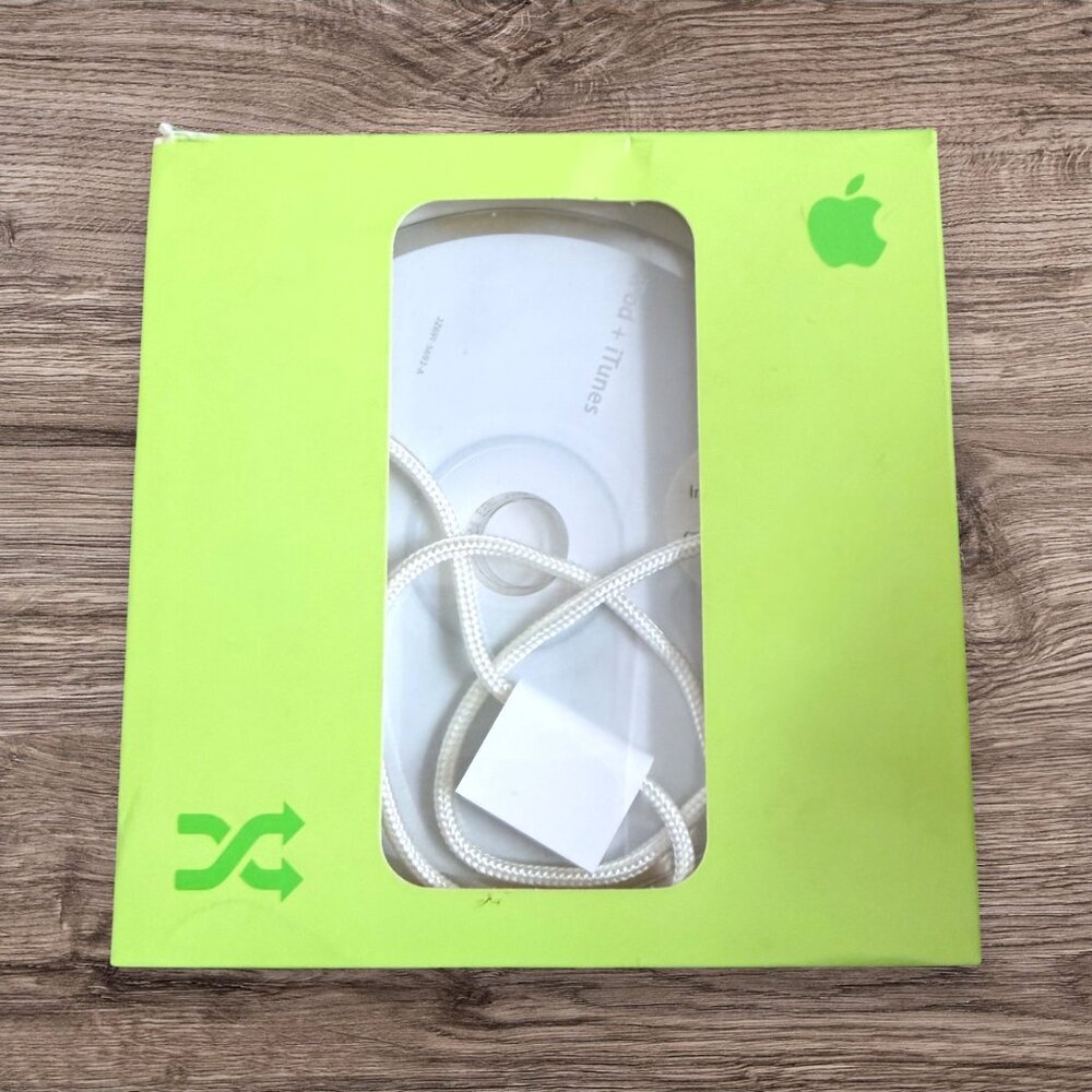 Apple iPod Shuffle 1st Gen Orig Box CDs Manuals Lanyard Earbud Covers No Player